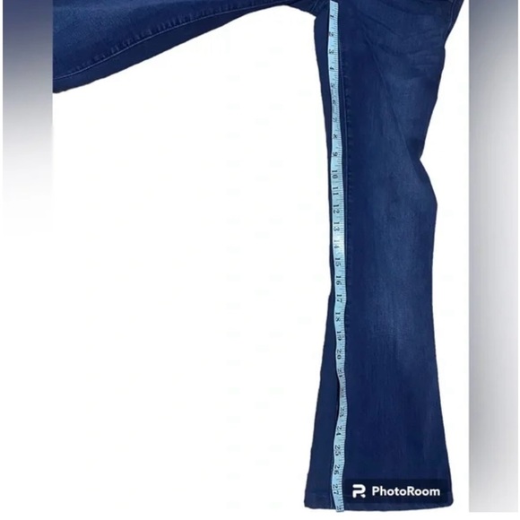 KanCan Maternity Flare Jeans Dark Wash Size 27 - Picture 9 of 11